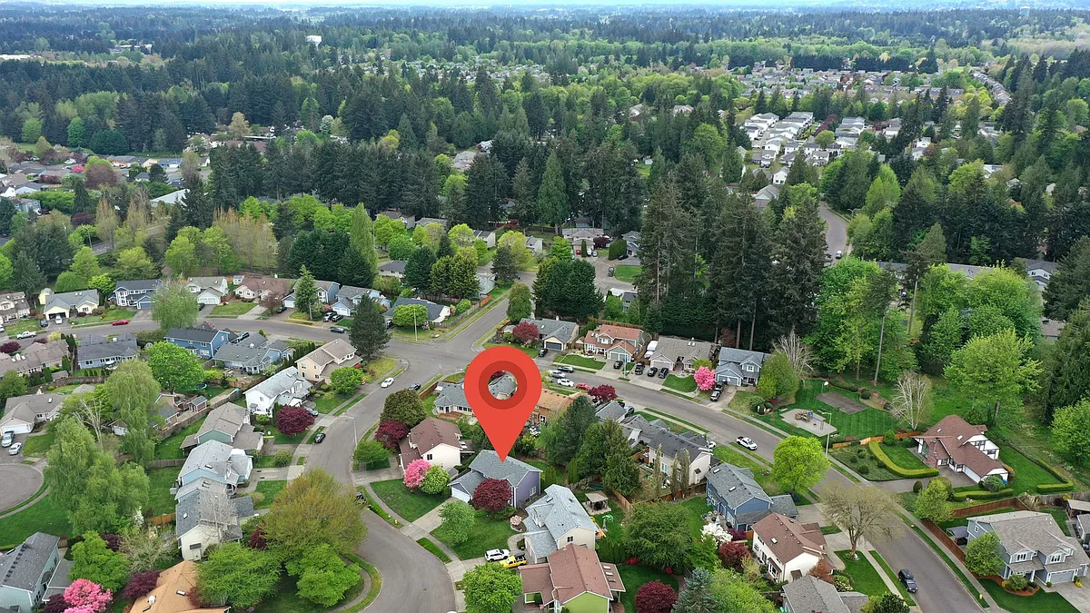 Building Photo - 5208 43rd Ct SE