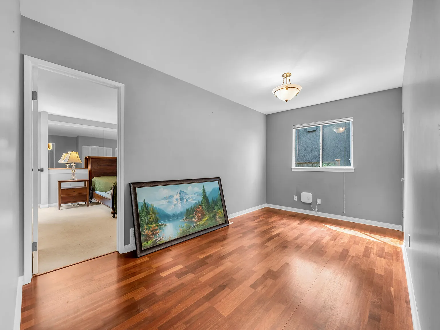 3 bed, 3030 sqft, $4,000 — Photo 2