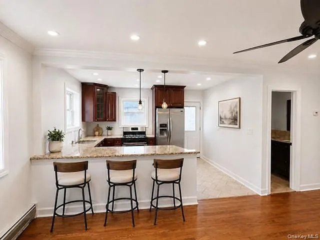 2516 Eastchester Rd — Photo 4