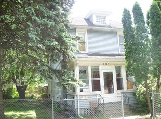 761 Grove St, Aurora, IL 60505