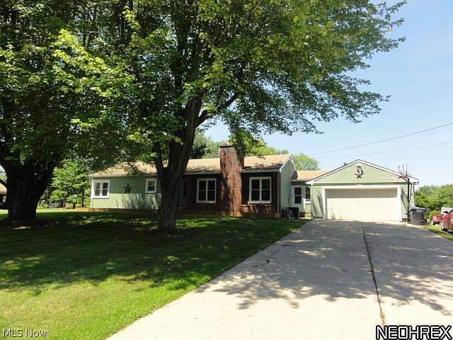 1st image of 609 Sunset Dr