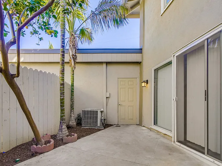 20122 Santa Ana Ave — Photo 15