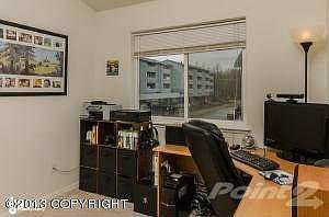 3rd Bedroom/Office 1