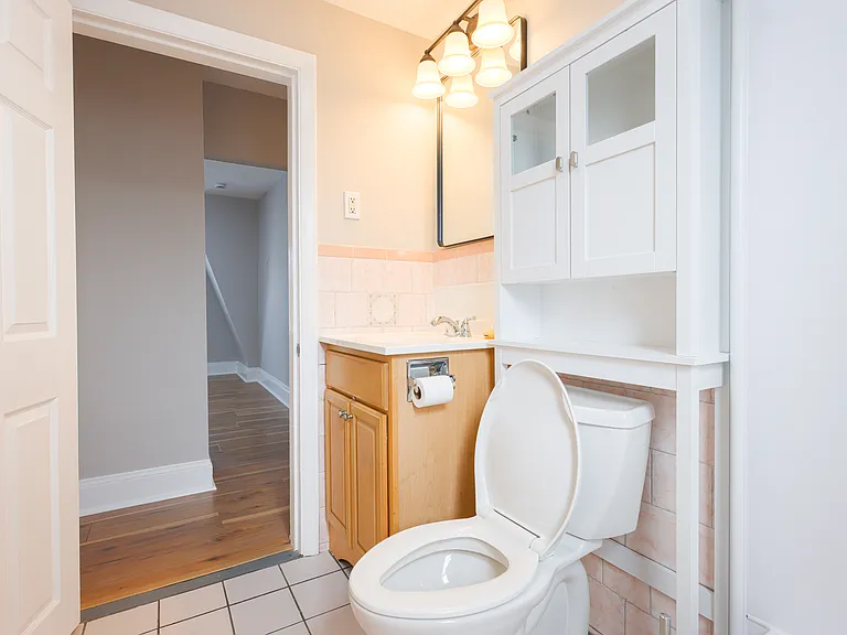 31 Graham St #2 — Photo 14