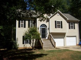 105 Corn Row Ct, Newnan, GA 30263