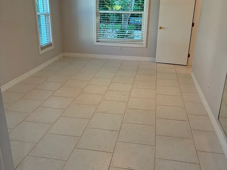 1431 Dubonnet Ct — Photo 7