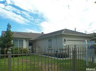 1137 E Oak St, Stockton, CA