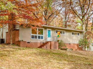 900 Dogwood Ln, Raleigh, NC 27607