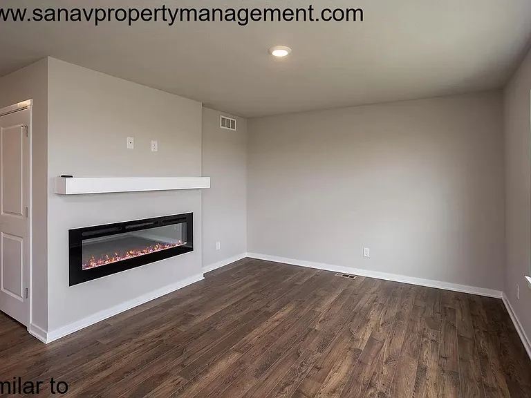 1112 Cove St SE — Photo 6