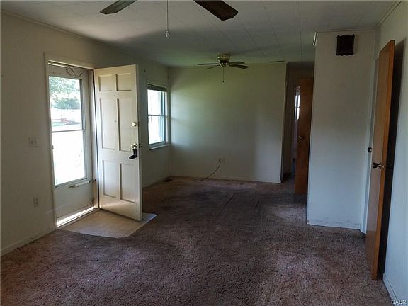4th image of 1213 Frayne Dr