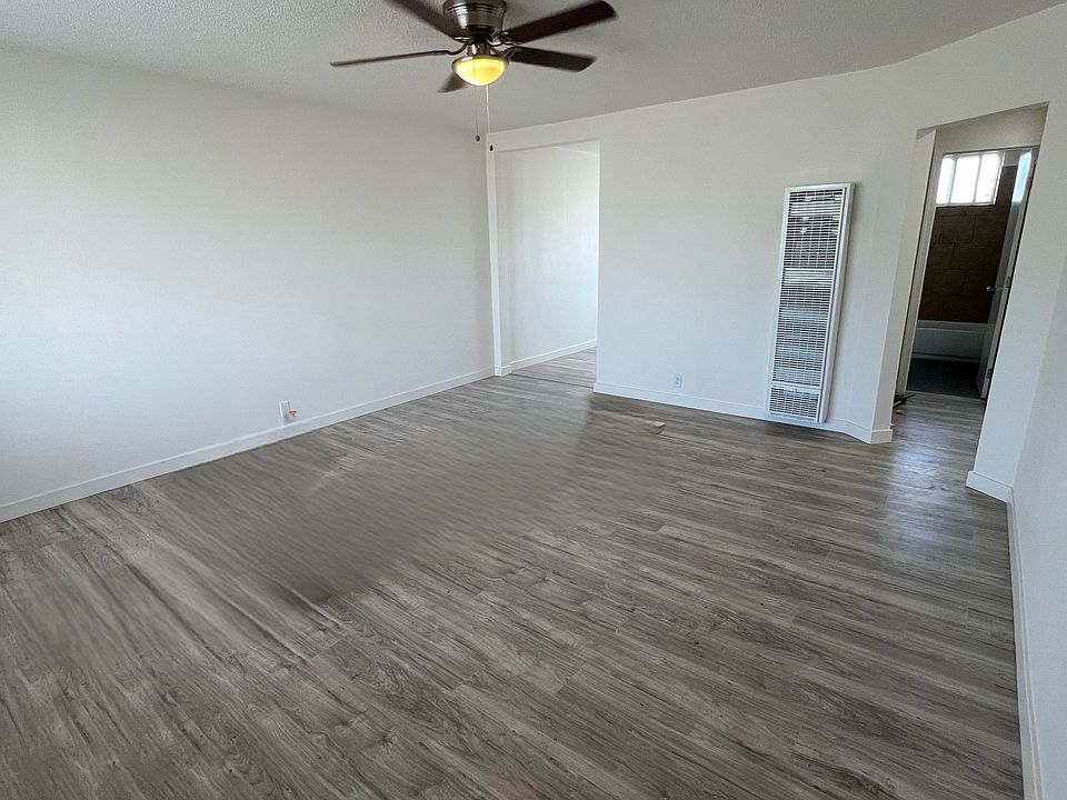 1st image of 4434-4436 Clara St #20