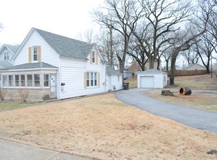 2842 Ridge Rd, Lansing, IL 60438