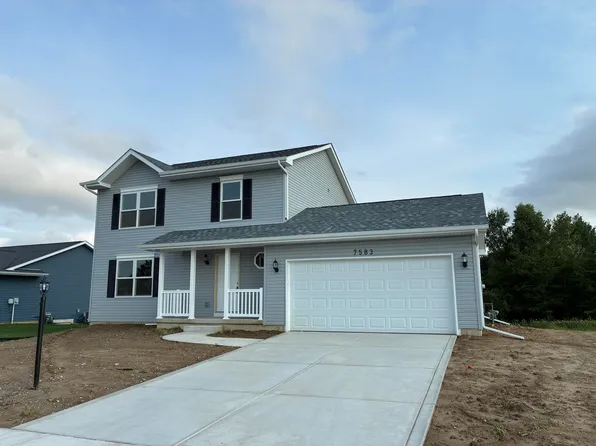 7583 Lafayette Pl, Lowell, IN 46356