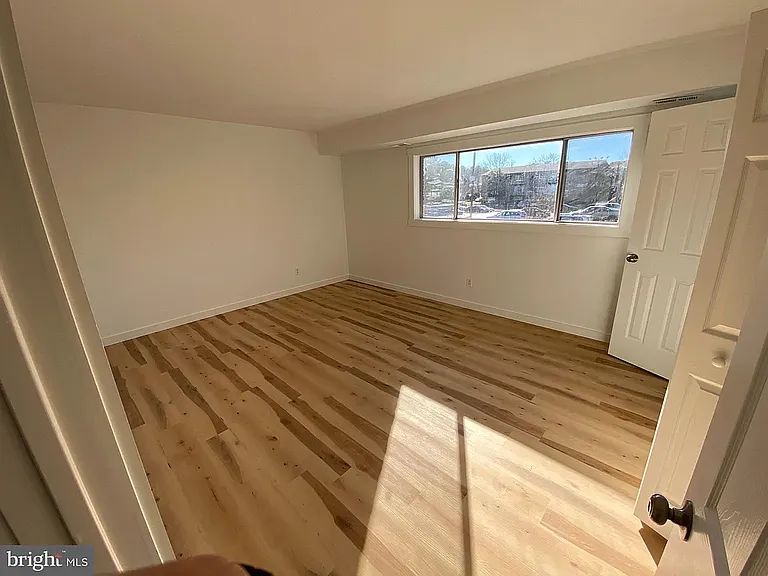 1008 Adams Ave #2B — Photo 7
