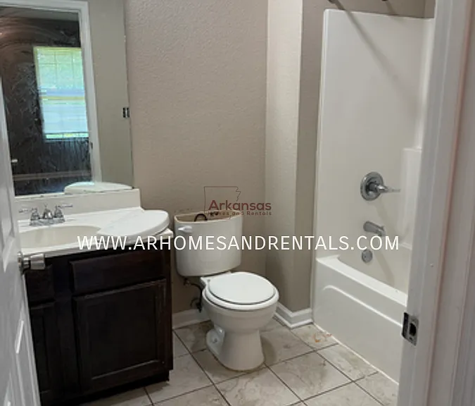 2501 Ridgeland Cir #8 — Photo 9