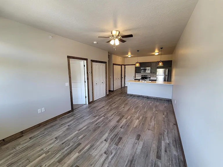 Johnson Street Apartments — Photo 4