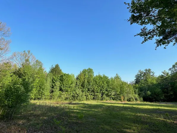 324 River Road, Norridgewock, ME 04957