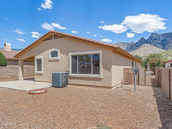 3rd image of 2391 E Stone Stable Dr