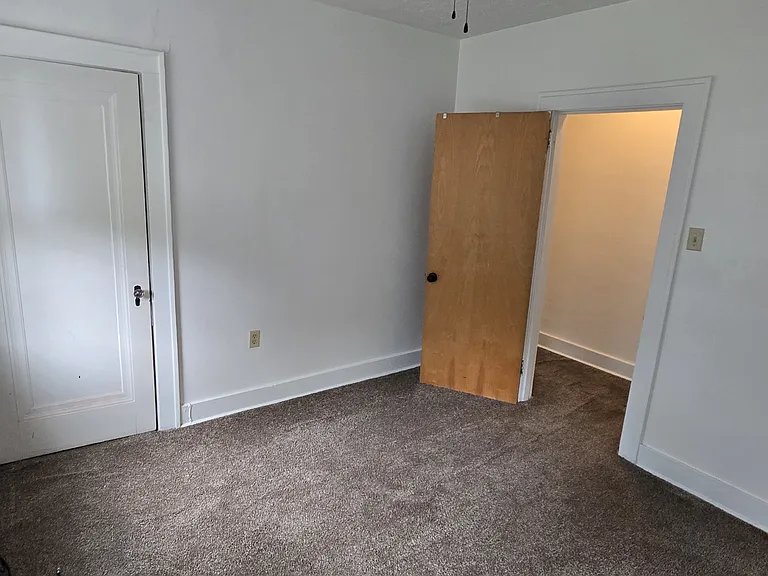 523 Castle Shannon Blvd — Photo 15