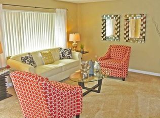 5850 Christa Ct APT B, La Mesa, CA 91942