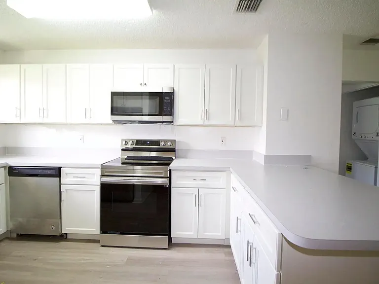 3788 Harwood St — Photo 2