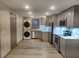 155 River St #2F, West Springfield, MA 01089