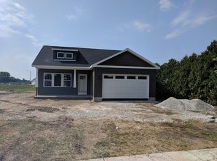 1030 E Napoleon Rd, Bowling Green, OH 43402