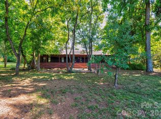 1419 Melrose Dr, Shelby, NC 28152