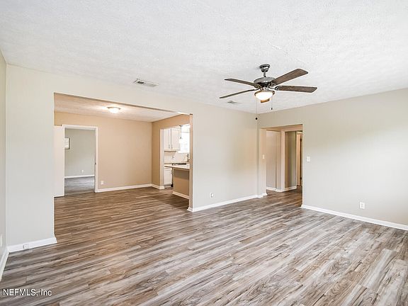 5th image of 4005 COBALT Avenue E