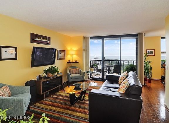 3rd image of 3660 N Lake Shore Dr APT 3002