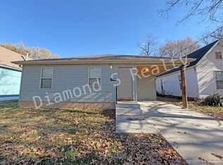 2214 N East Ave, Springfield, MO 65803
