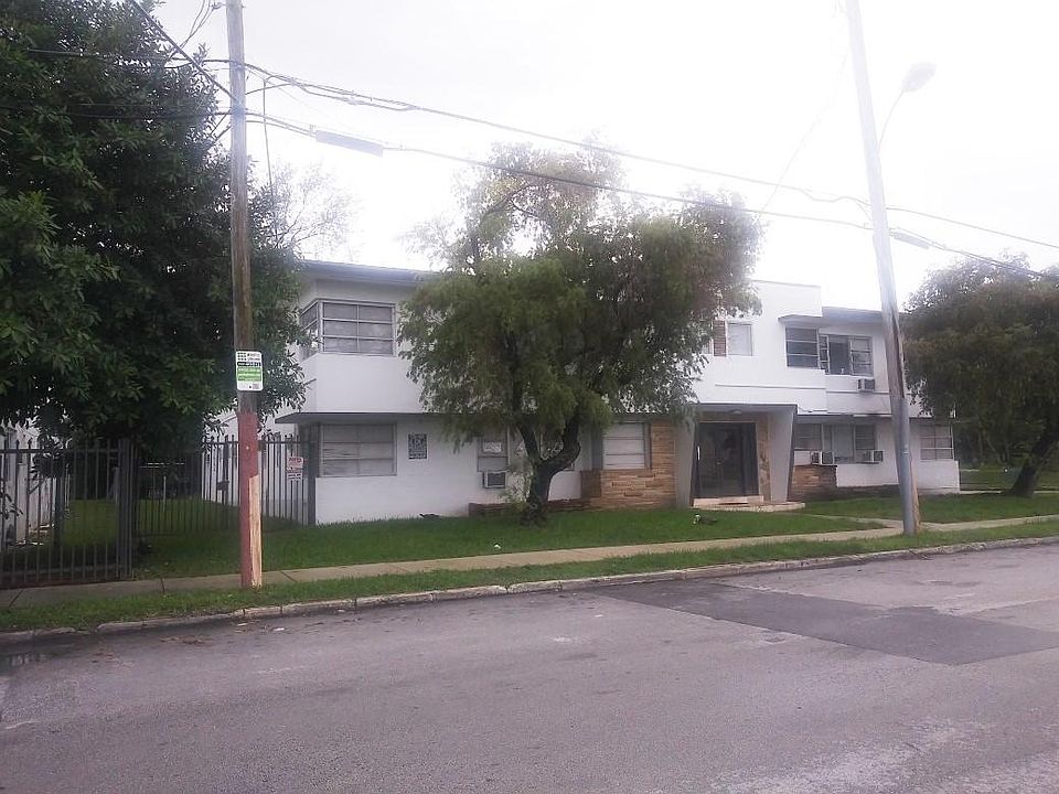 1st image of 500 NE 78th St APT 22
