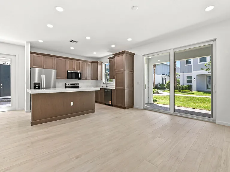 16404 Mirabell Manor Ln — Photo 4