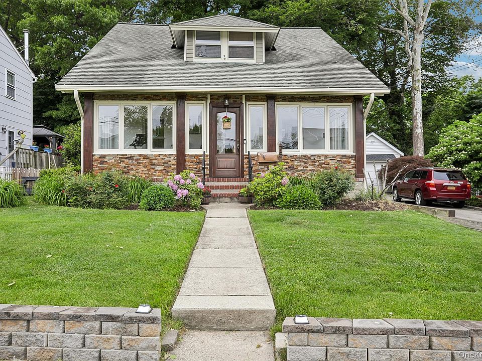 1st image of 75 Chestnut Avenue