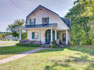 73 W Grand St, Palatine Bridge, NY 13428