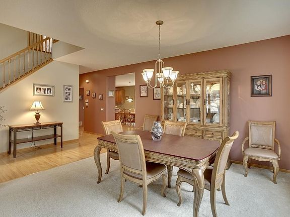Formal Dining will easily accommodate side pieces
