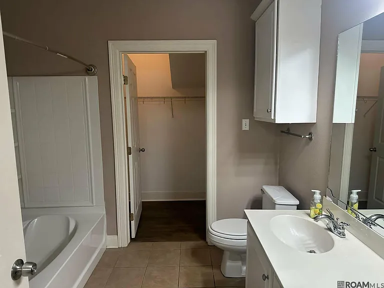 10600 Lakes Blvd #1102 — Photo 18