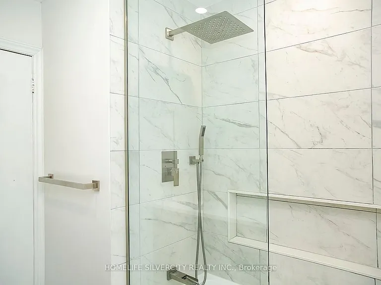 21 Mitchell Ave — Photo 30