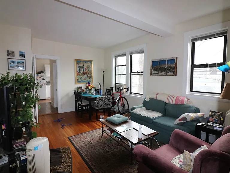 122 Babcock St #4A — Photo 1