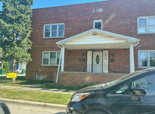 1123 Oakland Ave #1W, Joliet, IL 60435