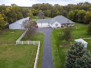 7573 Kishwaukee Rd, Stillman Valley, IL 61084