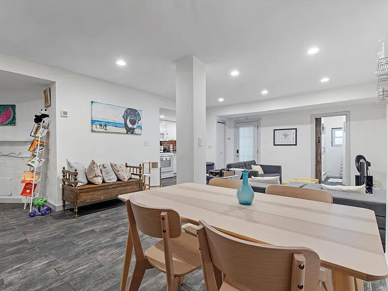 Lanier Pl NW — Photo 8