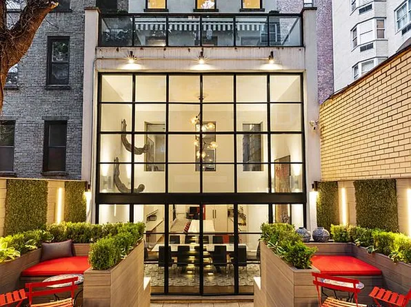505 E 84th St #3, New York, NY 10028