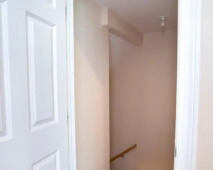 120 Meadowview Dr — Photo 40