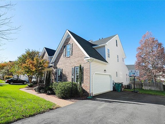 4th image of 4612 Jalbert Dr
