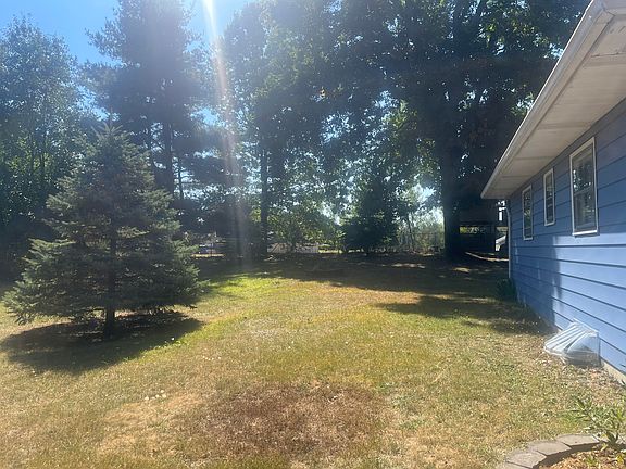 4th image of 26553 May St
