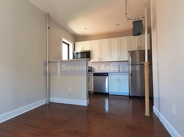2254 Fifth Avenue image 1 of 11