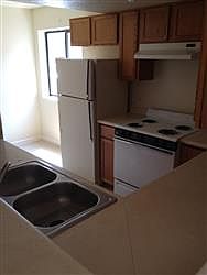 2nd image of 1725 Girard Blvd SE APT C