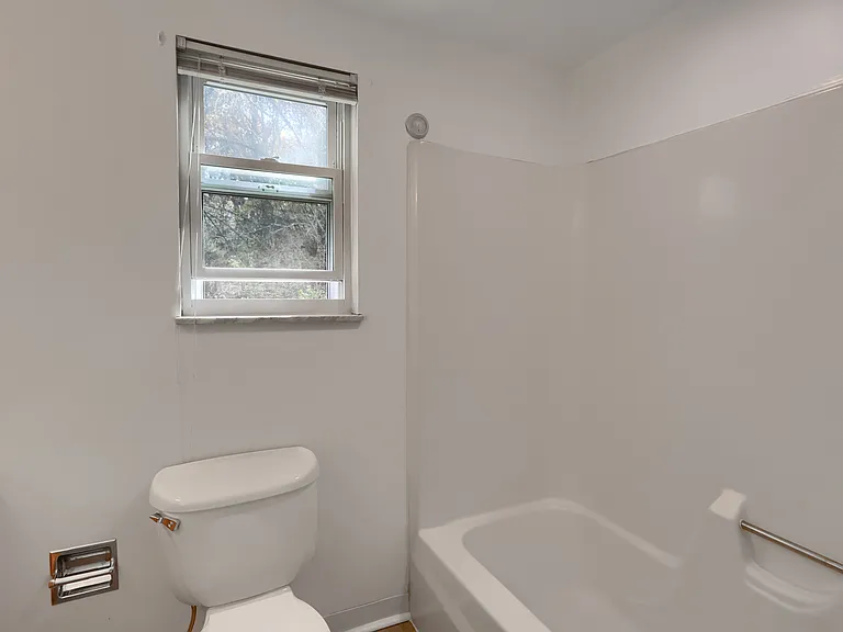 4286 Sample Ct — Photo 27