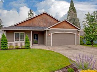 21154 Liberty St, Aurora, OR 97002